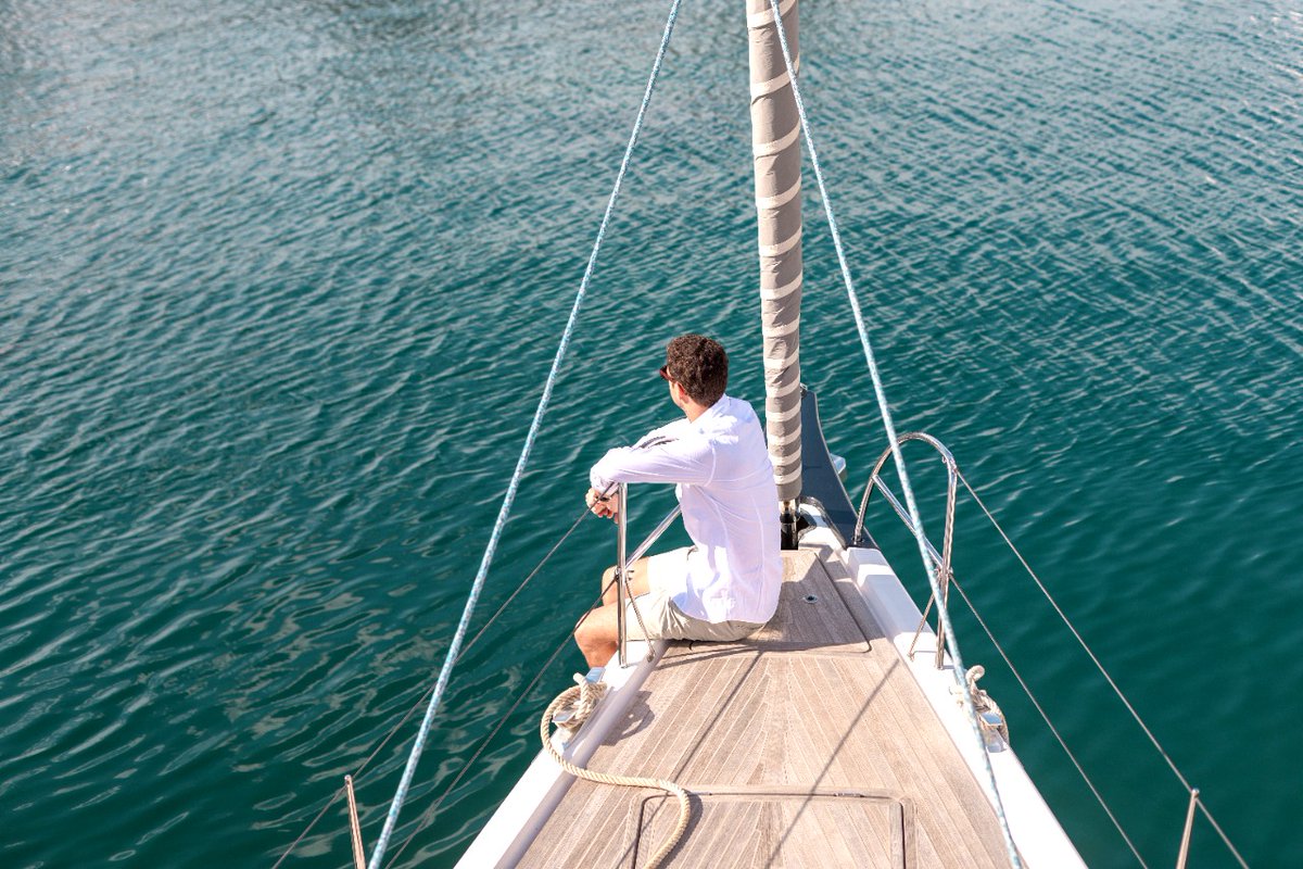 Gone sailing . . . .  ⚓
#theoceaniscalling #puertoportals #mediterraneanlife #mallorcaisland #timetomeditate