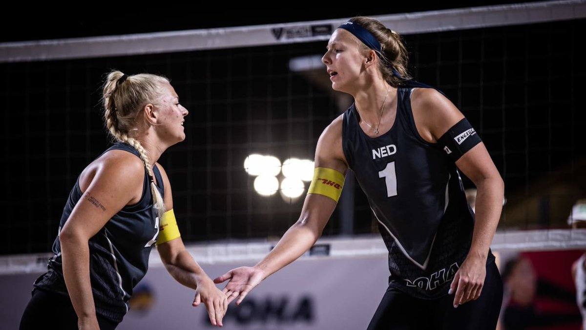 #ByNikiMarkov 
🇳🇱 Stam &amp; Schoon climb back up to World Ranking number two 
en.volleyballworld.com/beachvolleybal… 
#FIVBWorldRanking #BeachProTour #RoadToParis #beachvolleyball #плаженволейбол 
<a href="/SchoonRaisa/">Raïsa Schoon - Beachvolleyball</a> <a href="/volleybalnl/">Volleybal</a> <a href="/nlbeachvolley/">Beachvolleybal</a>