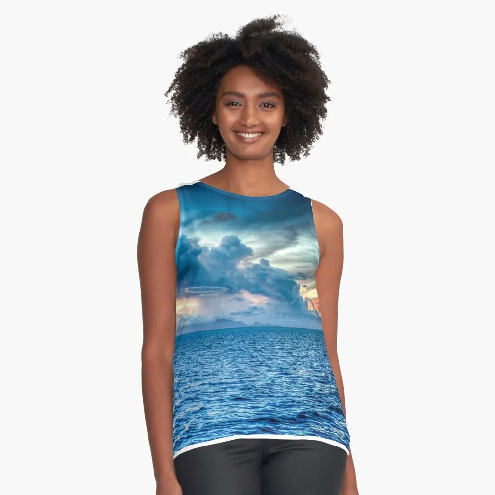 Hot_Gifts's tweet photo. Amazing T-shirt

Want to buy?
Click here🤙👇
 https://t.co/dQLqaO9Kus

.

#ocean 
#blue #water #redbubble #tshirt #waves #sky #cloudy #sunset #beautiful #nature #photography https://t.co/ORMJuSbGcu