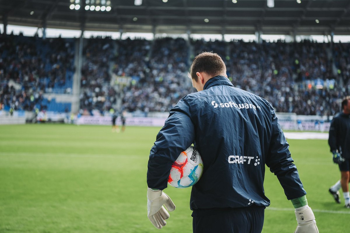 Alexander Brunst tweet media