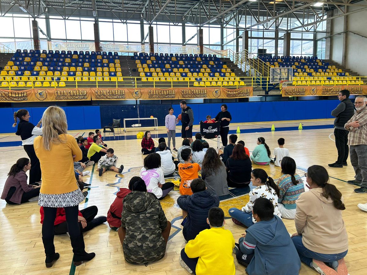 Proyecto SUMA de inclusión  y el Club Baloncesto Gran Canaria nueva #ProyectoSuma #Inclusión #SBT 
#Maspalomas #ClubBaloncestoGranCanaria

#maspalomas24h #SanBartolomedeTirajana
 #somosmaspalomas24h #NoticiasMaspalomas24h
maspalomas24h.com/art/3760/proye…