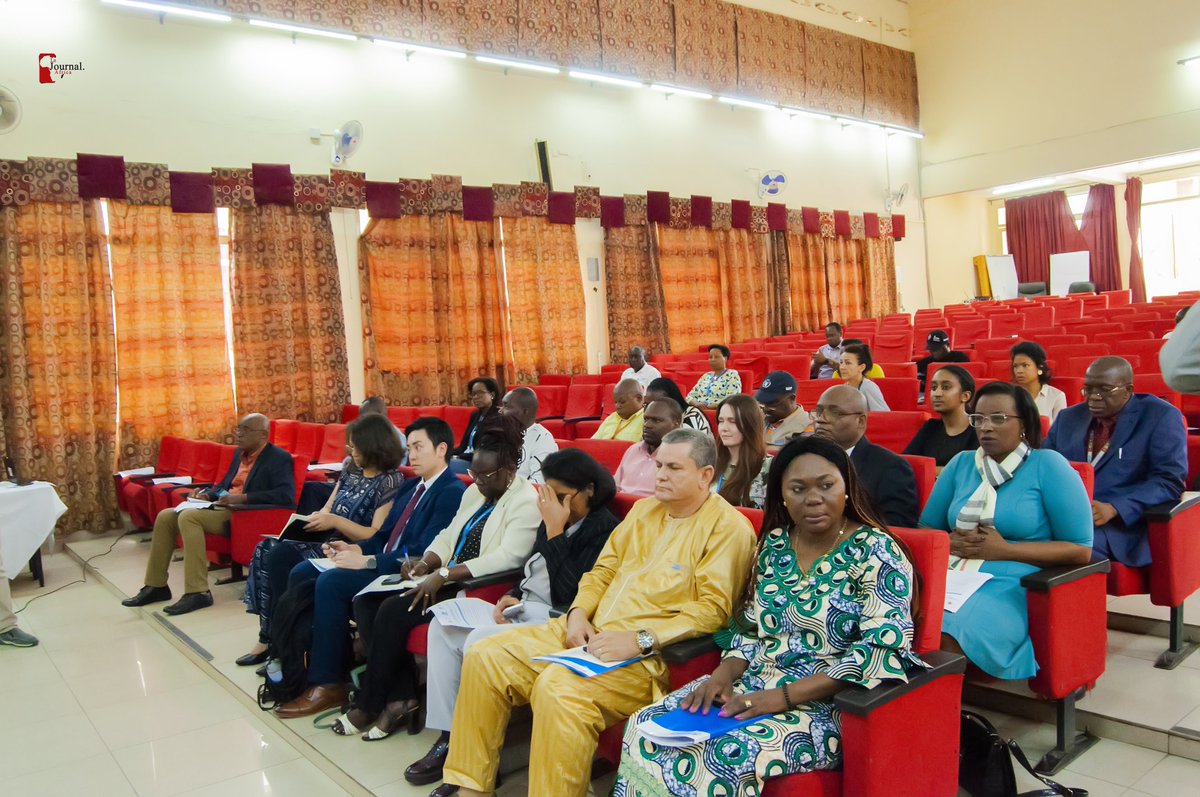 lejournalafrica's tweet photo. #Burundi : @UN_Burundi annonce la contribution financière du peuple japonais pour la réponse intégrée aux besoins humanitaires en 2023. Une contribution de 5,8 millions #USD qui sera directement gérée par le consortium de 3 agences (@UNHCR_Burundi ,@WhoBurundi et @WFP au #Bdi). https://t.co/rokj8RkB1n