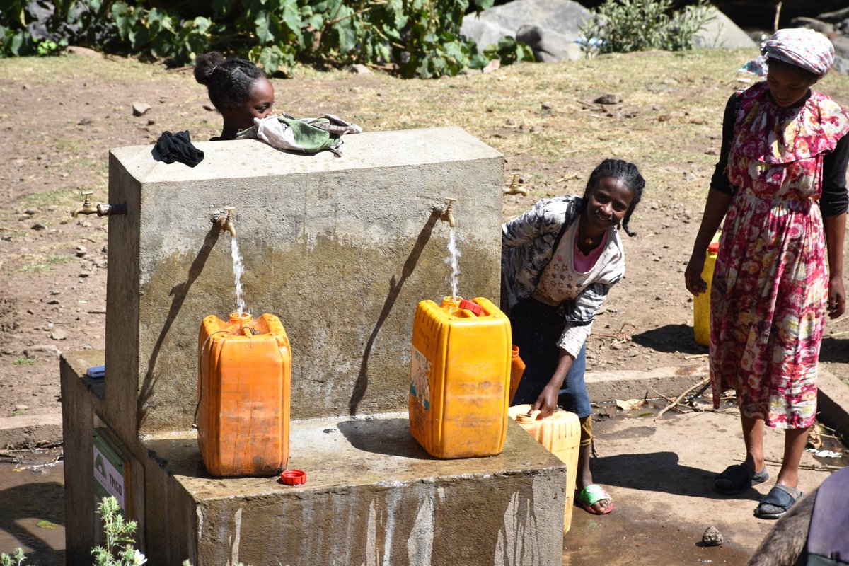 Our Water team works day &amp; night in the field to provide more clean water for the community and its livestock
#water #Renewableenergy #cleanenergy #ClimateEmergency #Meridiam #GeothermalEnergy #Ethiopia #France #Africa #Development #EnvironmentalJustice