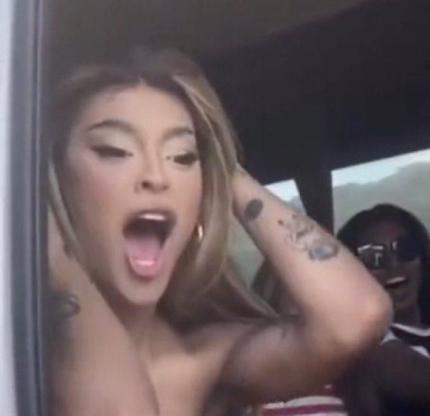 taciosillva's tweet photo. Caralho eu queria ouvir muito Noitada, pablloooo !!! #NOITADA #PablloVittar https://t.co/3qxXHH7azw