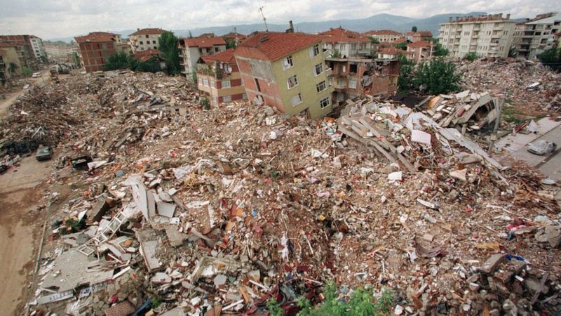 erhanak3535's tweet photo. #Turkey #earthquake https://t.co/7aV6PCFhhH
