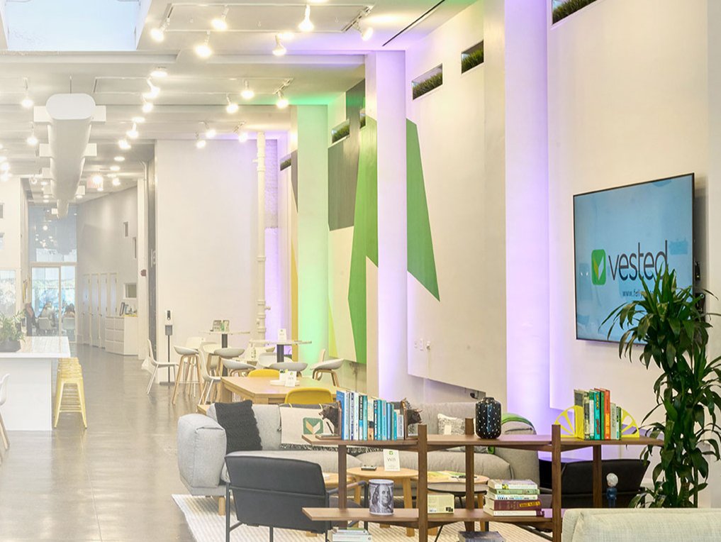 Fullyvested_'s tweet photo. https://t.co/3vHUZYPanH

Vested #launches new #collaboration and event space in the heart of Manhattan's Union Square. https://t.co/bdcGLVLs0J