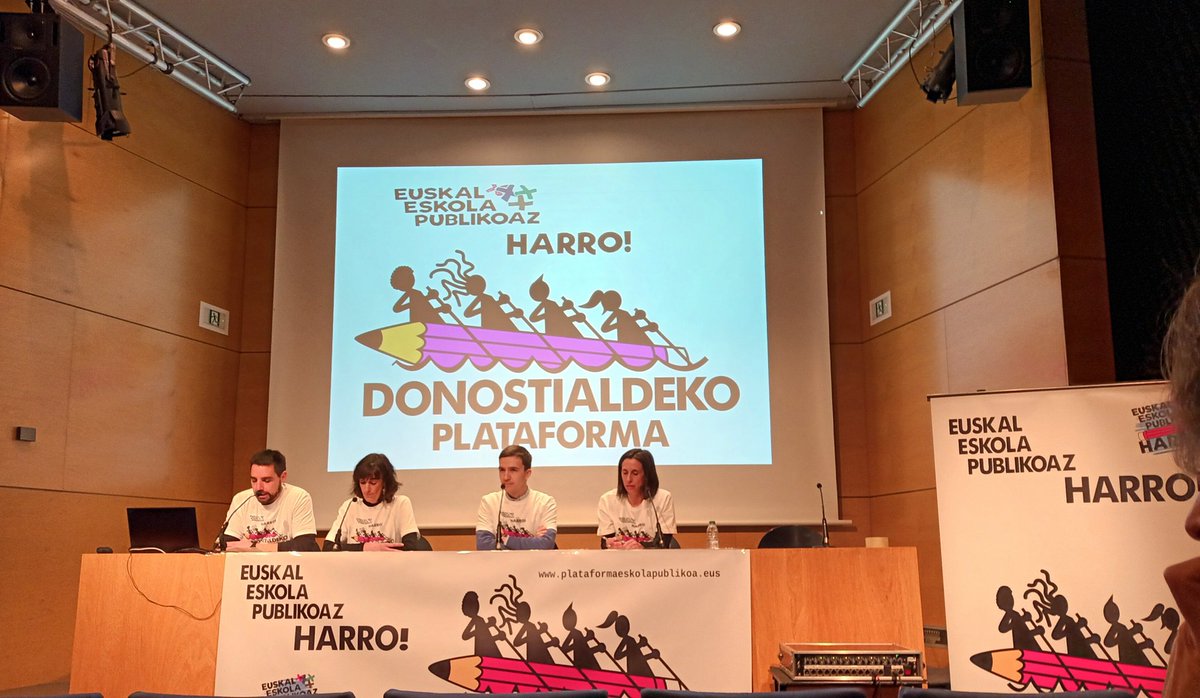 Euskal Eskola Publikoa.
Denona, denontzat.
Gaur aurkeztu da Donostiako plataforma.
#euskaleskolapublikoa