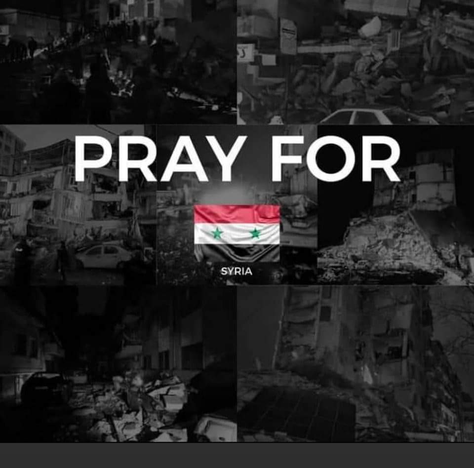 Damdom20's tweet photo. اكتر من بلد قدمت مساعدة وما قادرين يفوتو الحدود السورية بسبب العقوبات ع سوريا💔💔
علوا الصوت وقولوا اكسروا الحصار 
Plz Retweet
Copy &amp; past 
#سوريا_تستغيث 💔💔🤲🏻🤲🏻
#أنقذوا_سوريا
#ارفعوا_العقوبات_عن_سوريا
#سوريا_تستغيث
#زلزال_سوريا
#Save_Syr
#Save_Syria https://t.co/YUHFzl8uUt