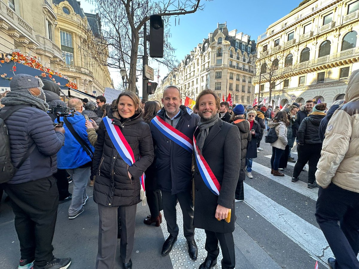 Valerie_Rabault's tweet photo. Dire non à la #ReformeDesRetraites, avec la gauche unie et diverse, déterminée et mobilisée partout en France contre le report à 64 ans de l'âge légal de départ à la retraite 
#64ansCestNon
#manif7fevrier 
@socialistesAN https://t.co/qVgua3PTai