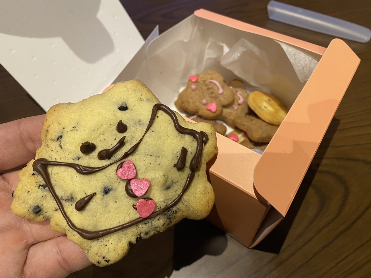 箱の底から、娘が作ったと思われる
ラスボス出て来た🙃✨