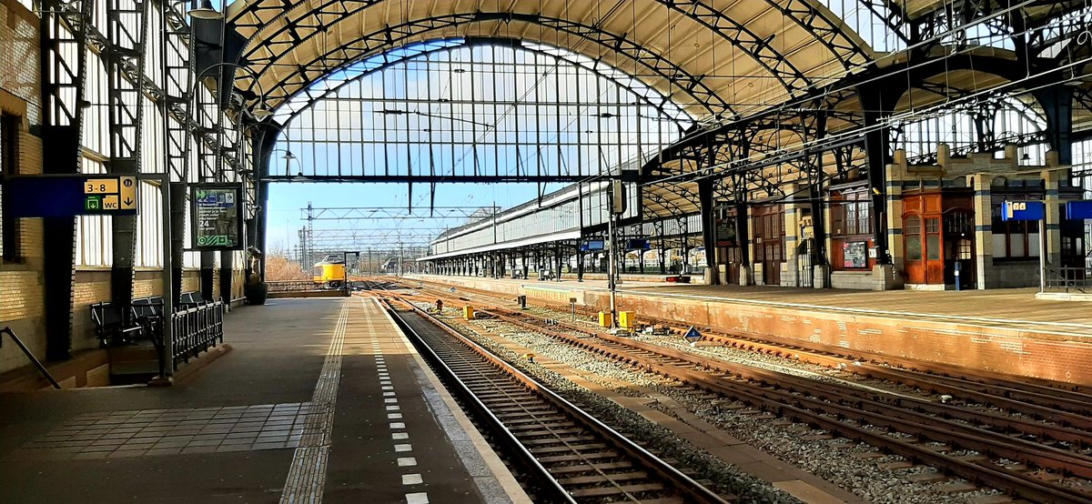 edwintaltijd23's tweet photo. Sfeerbeelden 😎
#vorigeweek👊🏻 
@NS_online https://t.co/sMPoyjS8bs