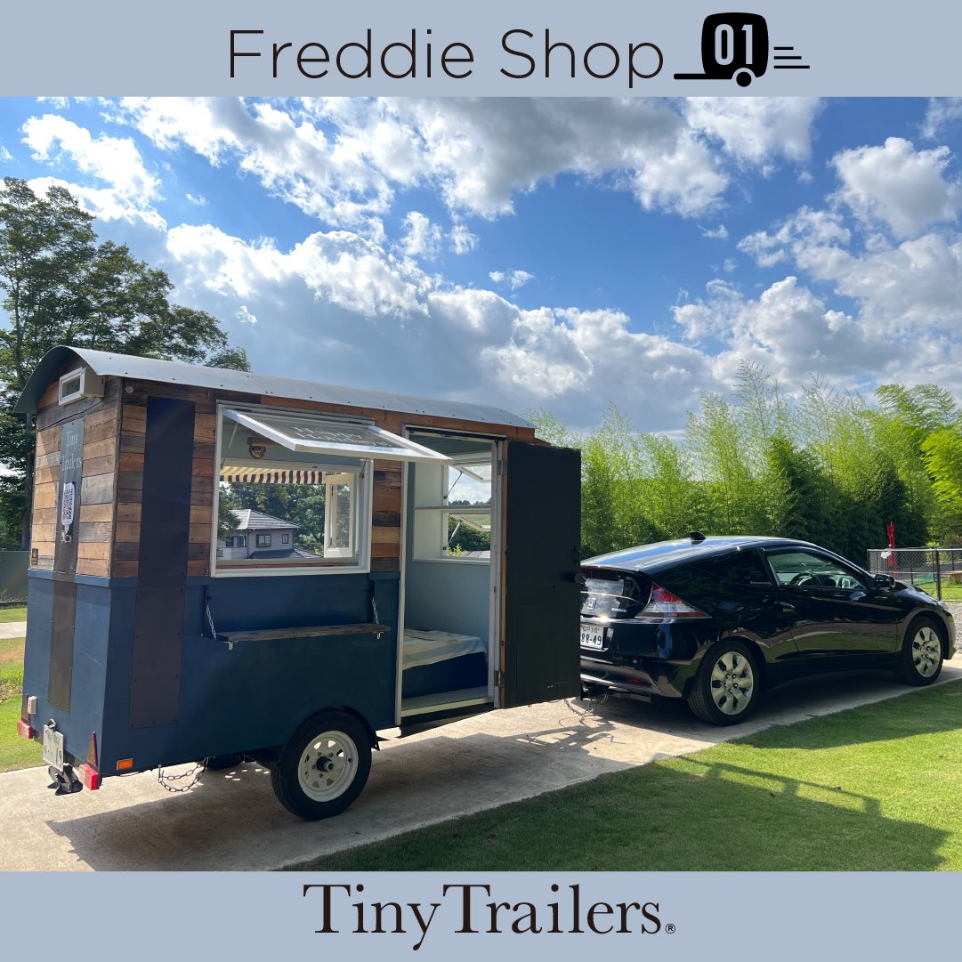 tiny_trailers's tweet photo. Happy Holidays!モデルカー
一台目はショップ仕様
二台目はキャンピング仕様
3月25-26日2台揃って
展示します🔥
#tinytrailers
#トレーラーハウス
#新宿中央公園 https://t.co/FpqMQLm59U