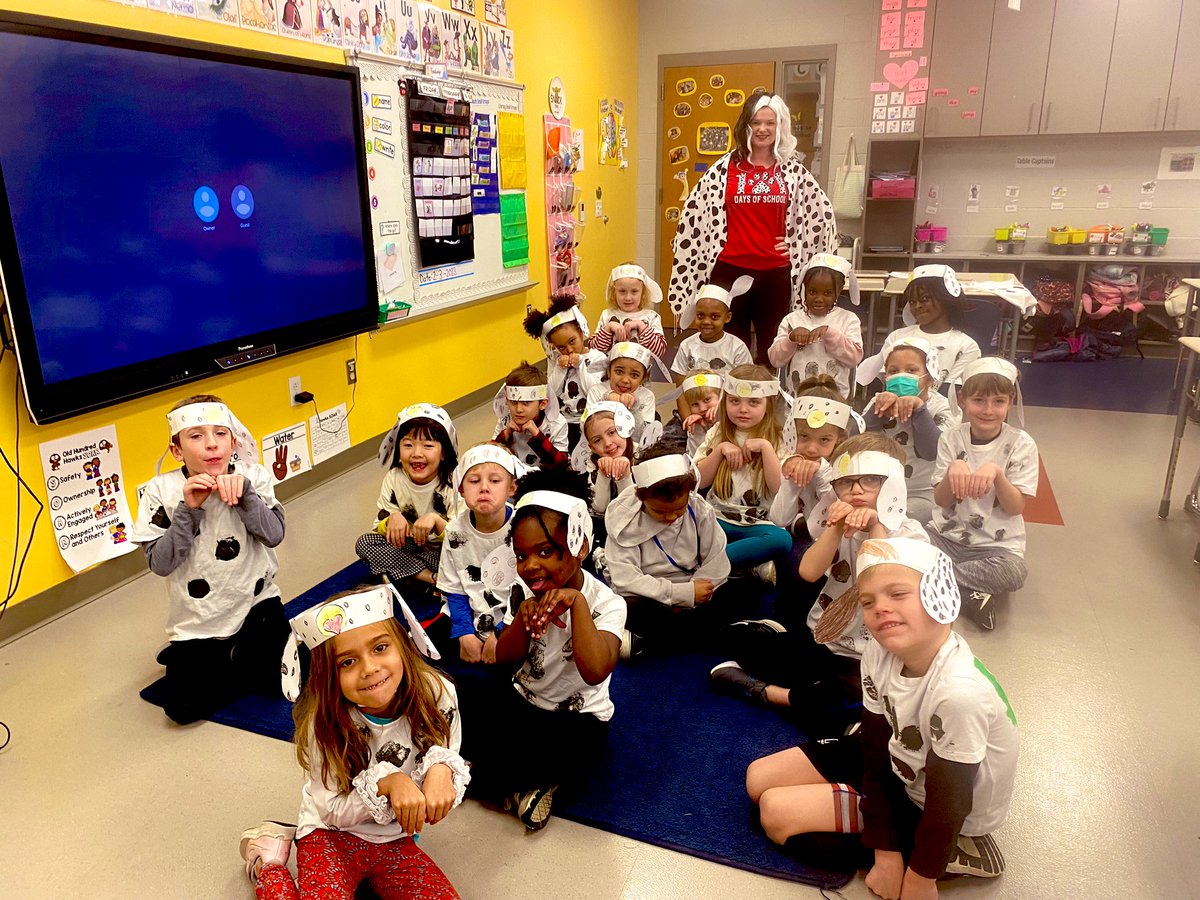 Caroline Solaimani (@abc_solaimani) on Twitter photo These puppies and I had the best time on the 101st day of school! <a href="/OldHundredES/">Old Hundred Elementary School</a> These puppies and I had the best time on the 101st day of school! <a href="/OldHundredES/">Old Hundred Elementary School</a>