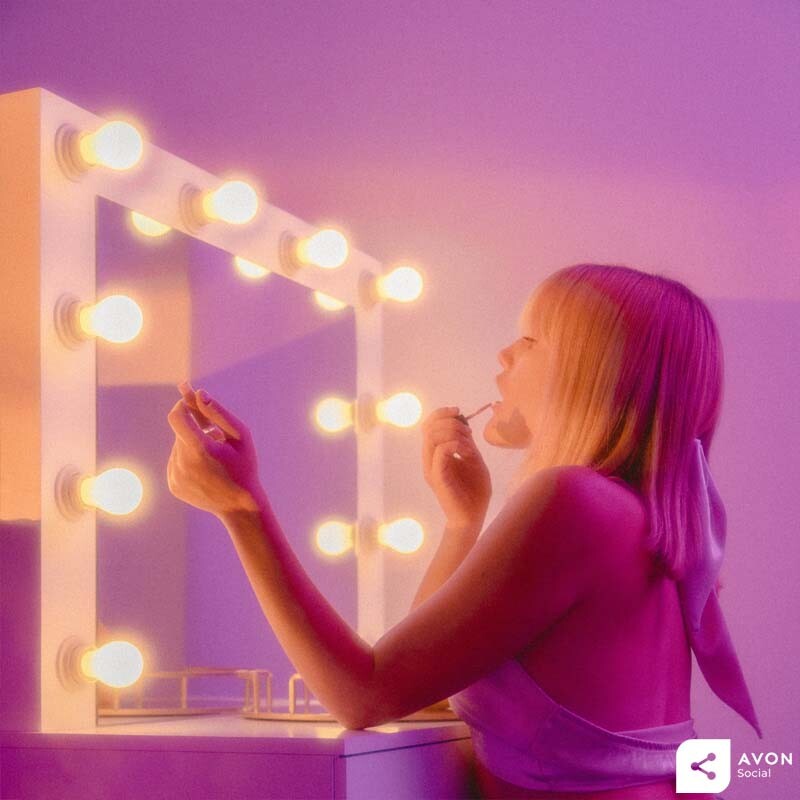 pinklady153's tweet image. Struggle getting your makeup just right? 🤔

Read this article for 20 incredibly helpful makeup hacks that will help you boost your makeup game 👇
wu.to/pcr1Qg
#Makeup #MakeupHack #Tips