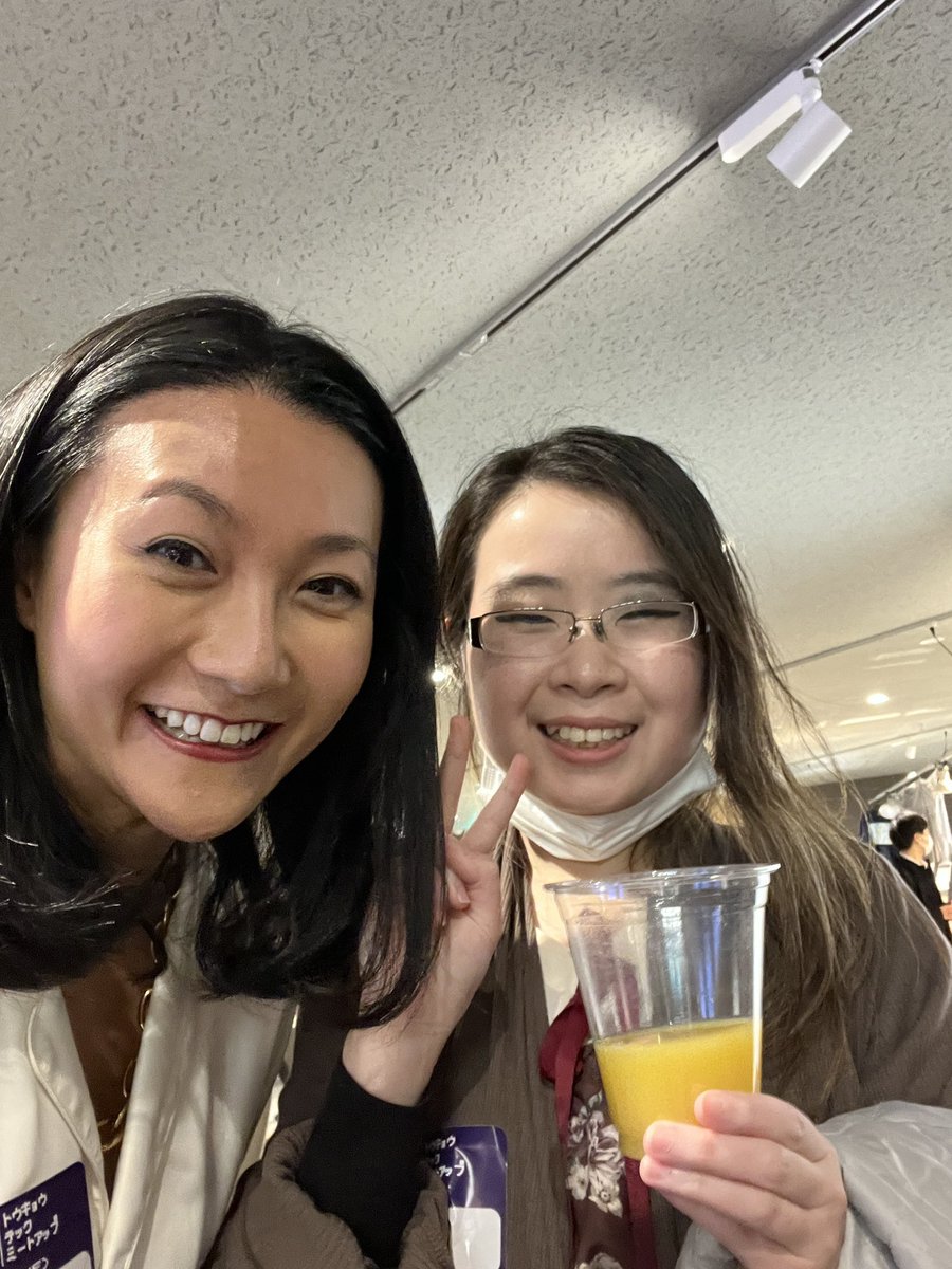 yanarchy's tweet photo. I spy some @codechrysalis alums at this #TokyoTechMeetup 🥰🥰

Big props to @reustle @shoinwolfe for organizing this fun night! https://t.co/RYuV2cnNmQ