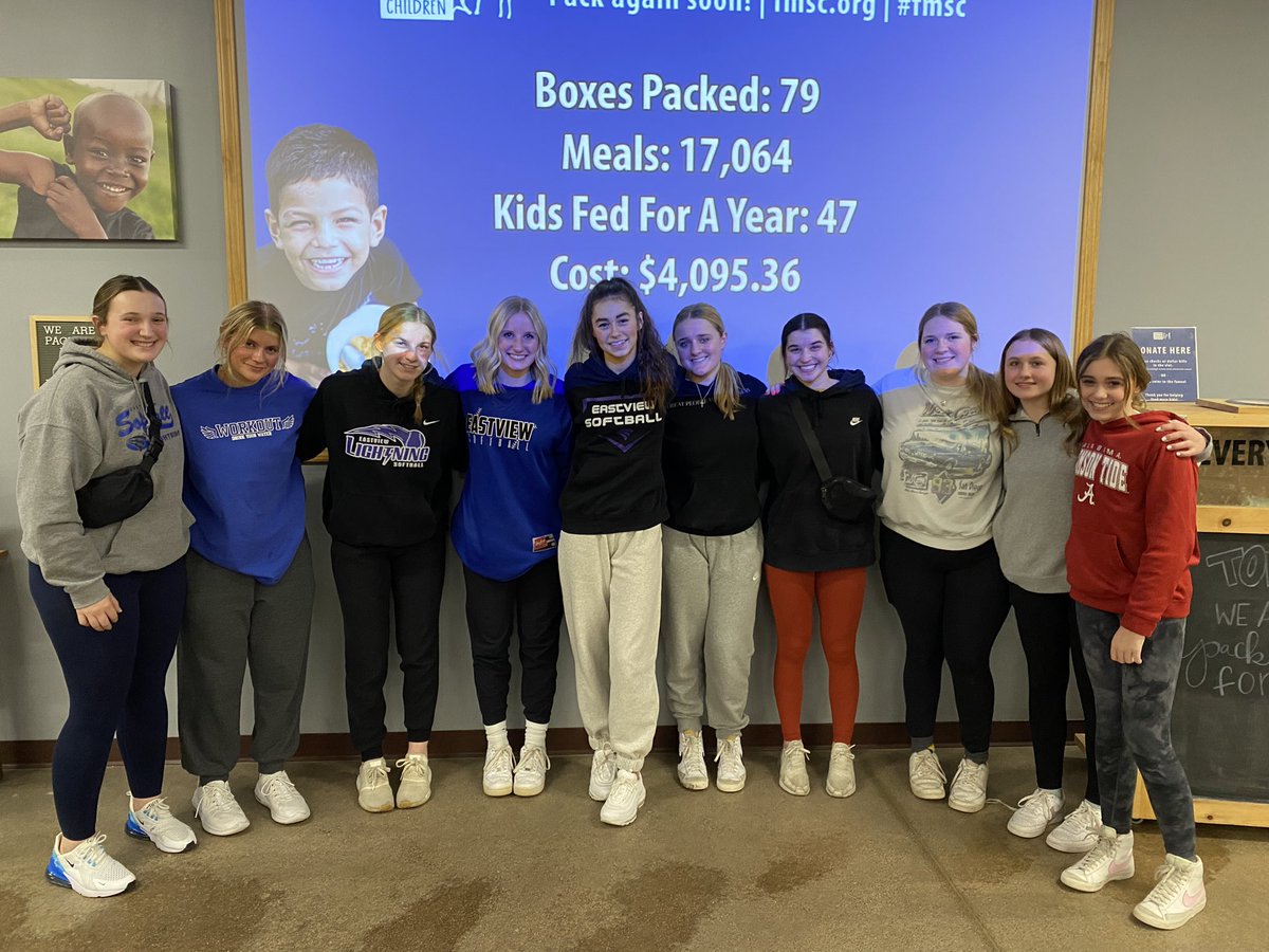 EastviewSoftba1's tweet image. February team bonding #FMSC