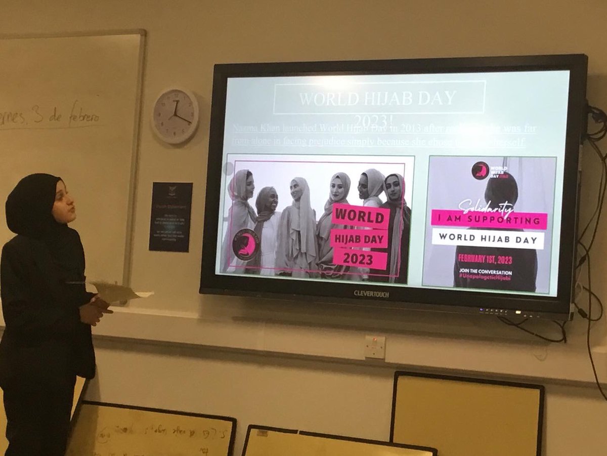 abblanchschool's tweet photo. World Hijab Day- Year 9 student Rahaf delivered an enlightening session on why she chooses to wear hijab, the spiritual meaning behind it and how it shapes her identity. Great session, well done Rahaf! 👏🧕 https://t.co/GqGU3SQGwU