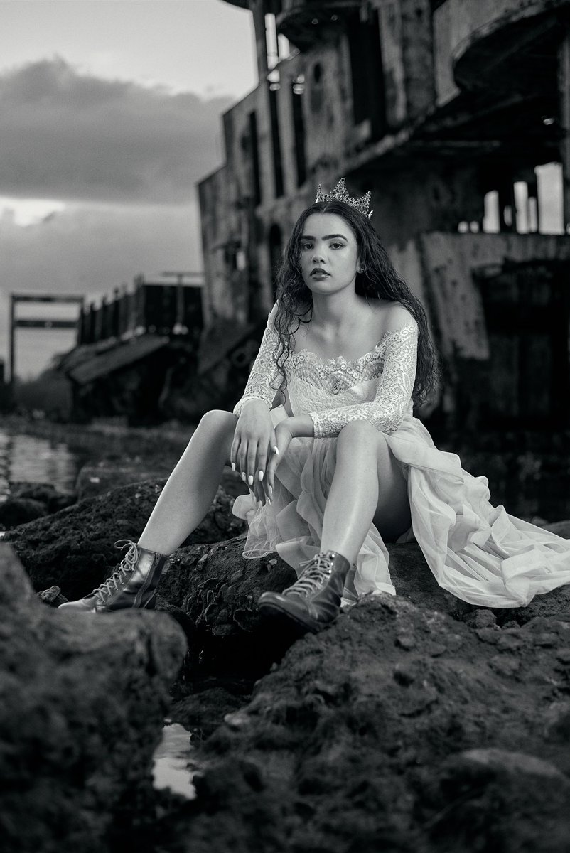 Gm #NFTFam ☀️                                            Thank you very much <a href="/MiRetratito/">Mi Retratito</a> for collecting <Begin> It makes me very happy that you have one of my works.
                                                                   Visit my collection in Objkts ⤵️