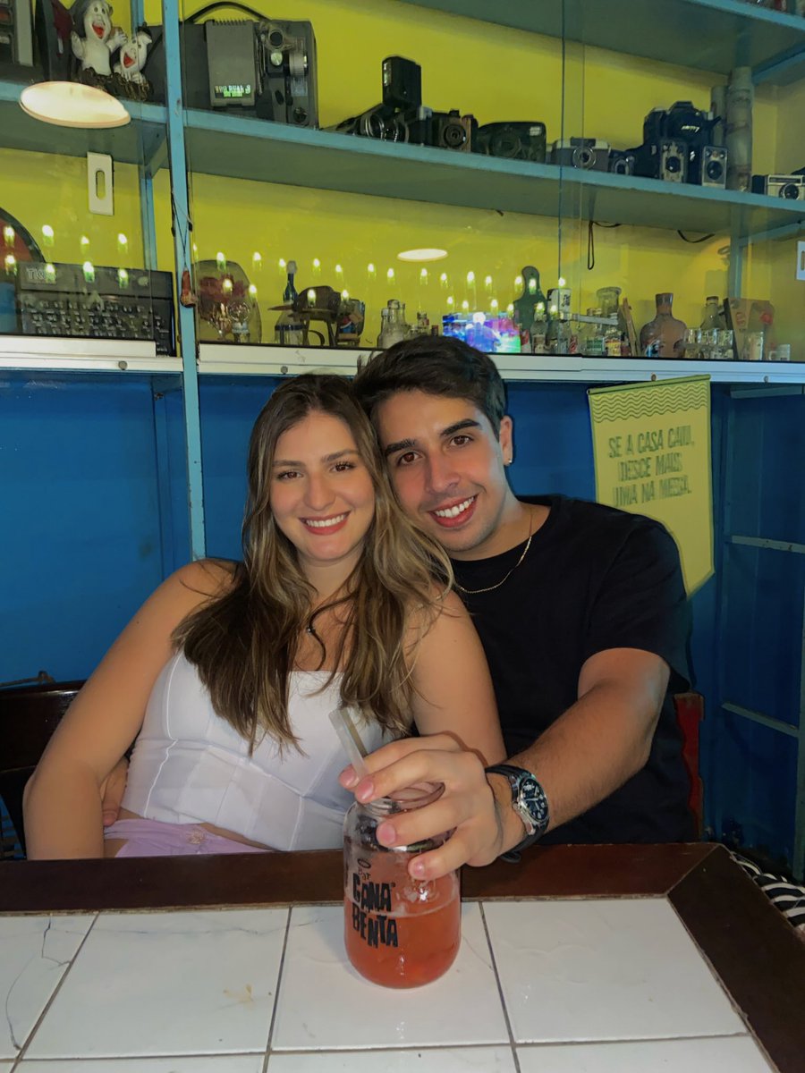 sabaruffi's tweet photo. fazem 2 meses que estamos namorando e 7 que sou obcecada por você. 💝 https://t.co/FDA9q3pMHN