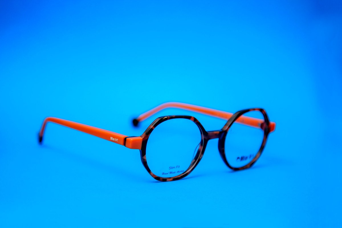 medopticsltd's tweet photo. Visit any of our branches to get your child this new pair of frames and a Single Vision lens starting at 90,000ugx. This offer is valid until 31st March 2023.

#MedOpticsat20 #20yearsOfEyeHealthCare #backtoschool https://t.co/743nOhoRoI
