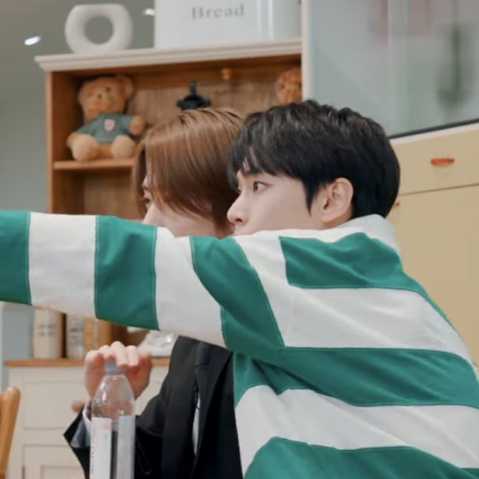 ❥ อีเมี้ยน | • 𝗺𝗶𝗮𝗻𝗯𝗮𝗯𝗲 •∙☁︎ tweet media