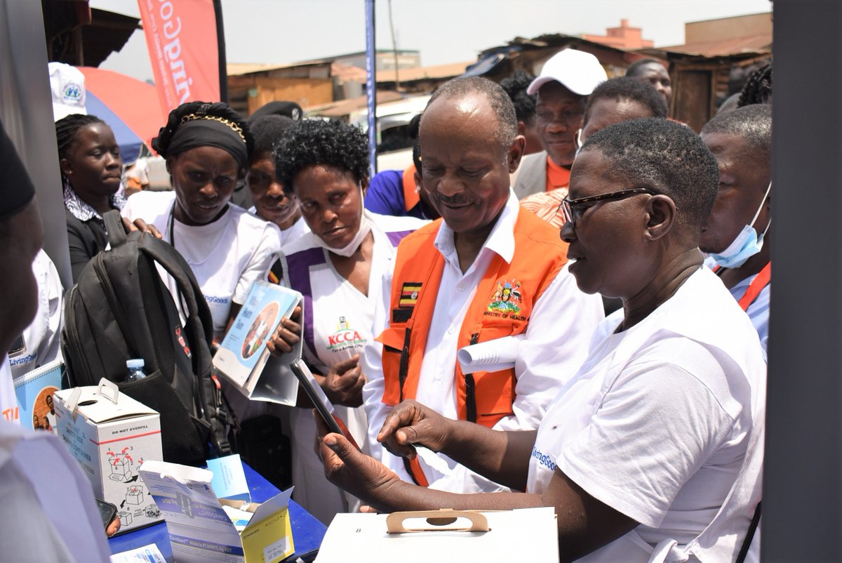 Living_Goods's tweet photo. Here, @Living_Goods Goods-supported #CHWs demonstrated how they use digital tools in delivering services, and advocated for compensation from the government. They also had a camp where they attended to patients. #CommunityHealthWeek2023 https://t.co/GK3zZ055uK