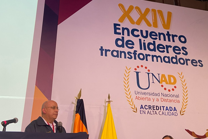 JaimeLeal_'s tweet photo. Con los líderes de la @UniversidadUNAD nos alineamos en torno de los principios y criterios de actuación de la Institución, para garantizar la coherencia, calidad e integridad de nuestro servicio educativo, en el 2do. día del XXIV Encuentro de Líderes Transformadores https://t.co/GuY2nxVuHk