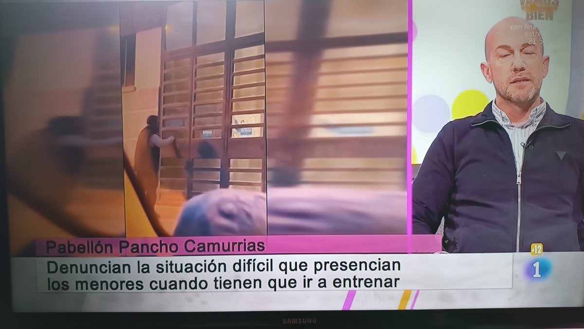 LFJPhoto's tweet photo. La noticia es de hace un año. Ahora mismo en la tele siguen denunciando la misma situación o peor. Los hijos de los políticos no entrenan ahí seguro. #SantaCruzFeliz https://t.co/OmLdPfHZlS https://t.co/OGPEXpN8uX