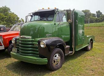 1953 Green Custom Chevrolet Cabover!