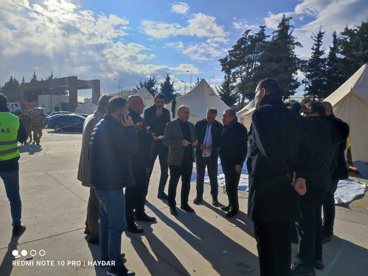 turkiskonf's tweet photo. TÜRK-İŞ KRİZ MASASI TOPLANDI 

https://t.co/HpRi4etGbk https://t.co/zKSqN0oe7u