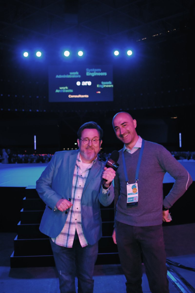 CiscoInsider's tweet photo. Our #CiscoInsiderAdvocates and #CiscoChampions had the best seats in the house at the opening keynote! ✨ 

Check out @Dota81 interviewing with @robbboyd! 🎤👏 https://t.co/qUNLybVKj8