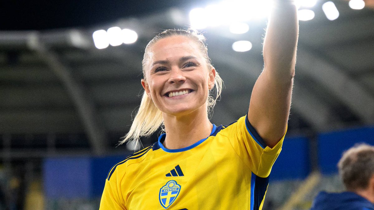 bar-a-femen-on-twitter-fridolina-rolf-has-been-called-up-to