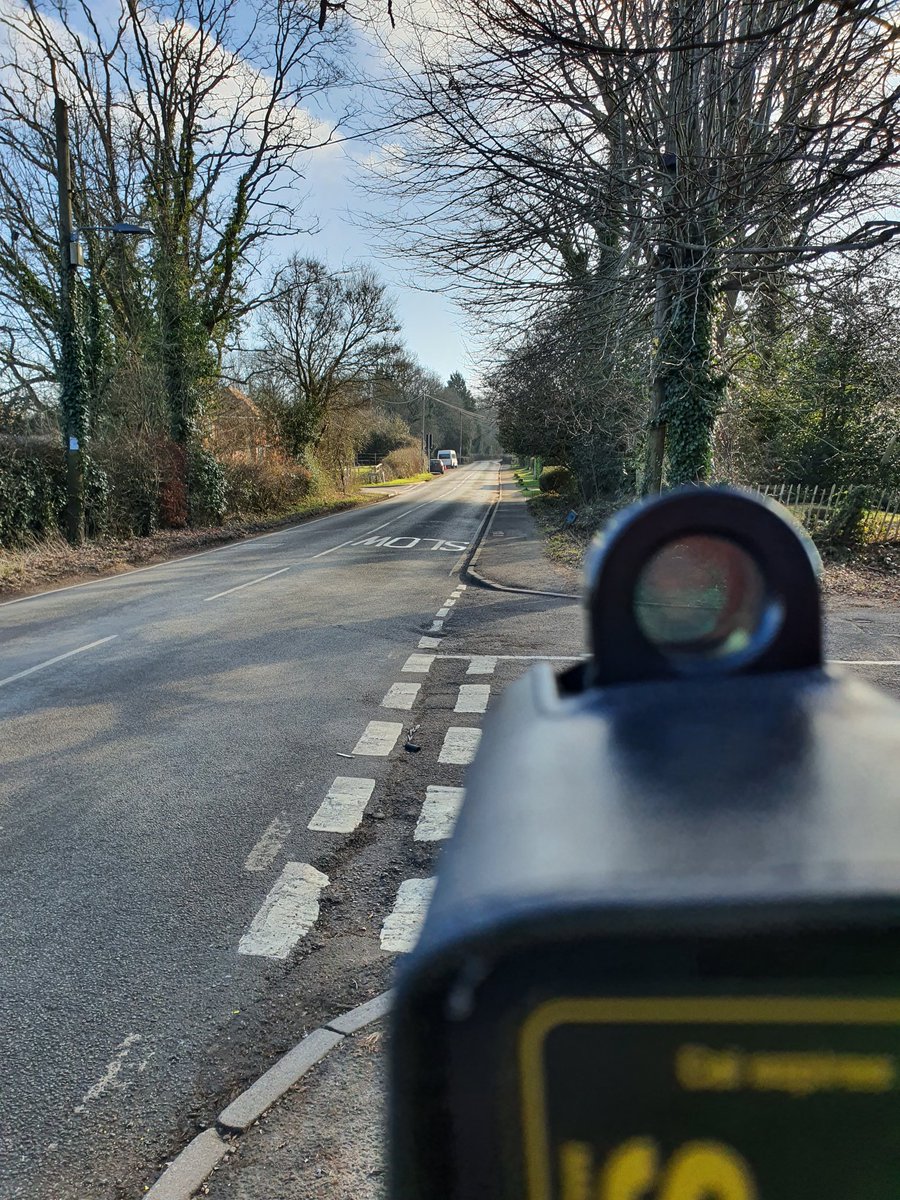 Your Neighbourhood Policing Team were on Haywards Heath Road in #Balcombe today conducting speed checks. Several vehicles stopped and reports to @OpCrackdown  #Fatal5 #Speedawareness #Bsection  #WM1Rural @sussex_police @SussexSRP @SussexPCC @SussexRoadsPol @CSWSussex #PCSO20088