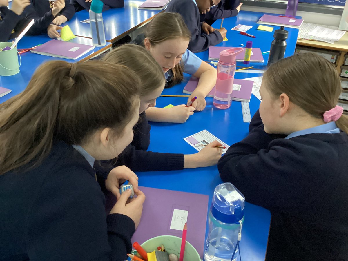 StSebsY6's tweet image. We are looking at fake news and what choices we can make to keep everyone around us safe online. @StSebastiansPri #SaferInternetDay2023 #SebsPSHE #SebsComputing
