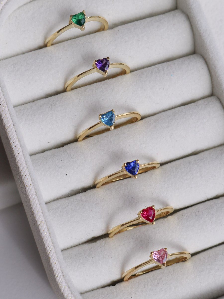 Reorahco's tweet photo. Minimal heart yüzük #heartring #minimalheartring #promisering #heartpromisering #princessring #ValentinesDay #ValentinesWeek #valentines #valentinesdaygift #valentinesdaywithloveintheair ❤️ https://t.co/GpkbYcMRMr