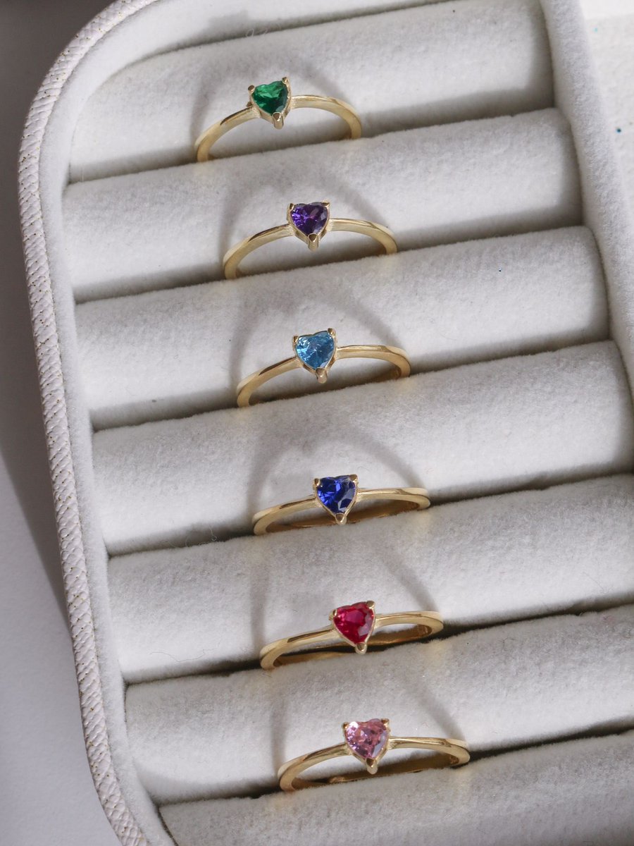 Reorahco's tweet photo. Minimal heart yüzük #heartring #minimalheartring #promisering #heartpromisering #princessring #ValentinesDay #ValentinesWeek #valentines #valentinesdaygift #valentinesdaywithloveintheair ❤️ https://t.co/GpkbYcMRMr