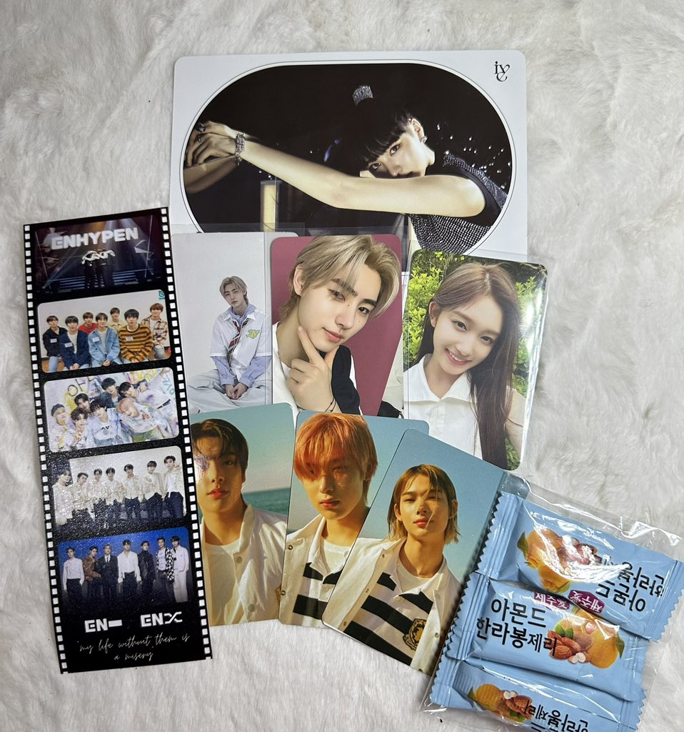 wonfaerie's tweet photo. ㄴ 🎀 ⟢ mail .ᐟ
hi~ andito na po si sunghoon huhu he's so pogi ! thank you so much for trading with me papauwiin ko na lang ulit si sunoo next time thank you po ueue
🥹🫶🏻
🩰 @mnsparks ༊·˚ #pixiehaul https://t.co/779qaHacRG