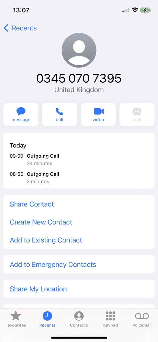 officialNatsE's tweet photo. @SSE I have spent hours on the phone this morning and got NOWHERE!!!! All I want is a final bill. PLEASE HELP ME!!!! https://t.co/a473OVbMyL