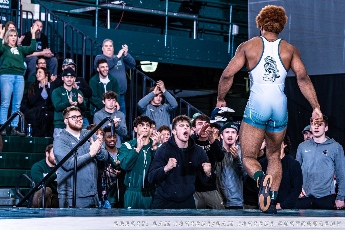 NCAAWrestling's tweet photo. Vote for the #NCAAWrestling Photo of the Week 📸

1⃣ @ArmyWP_Wres Locked In 🔒
2⃣ @WyoWrestle Bleed for This 🩸
3⃣ @MSU_Wrestling Fire'em Up 🔥
4⃣ @NUWrestle Winning Flex 💪 https://t.co/uOgbhHxxsa