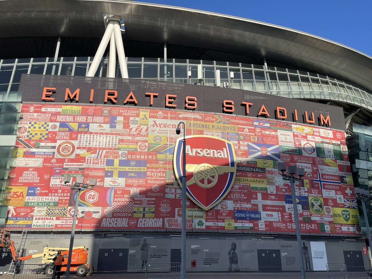 arsenal_japan's tweet photo. ついに完成しました！

#アーセナル 
#エミレーツスタジアム 
#Arsenal 
#EmiratesStadium 
#NewWall https://t.co/o1ds8b06eJ