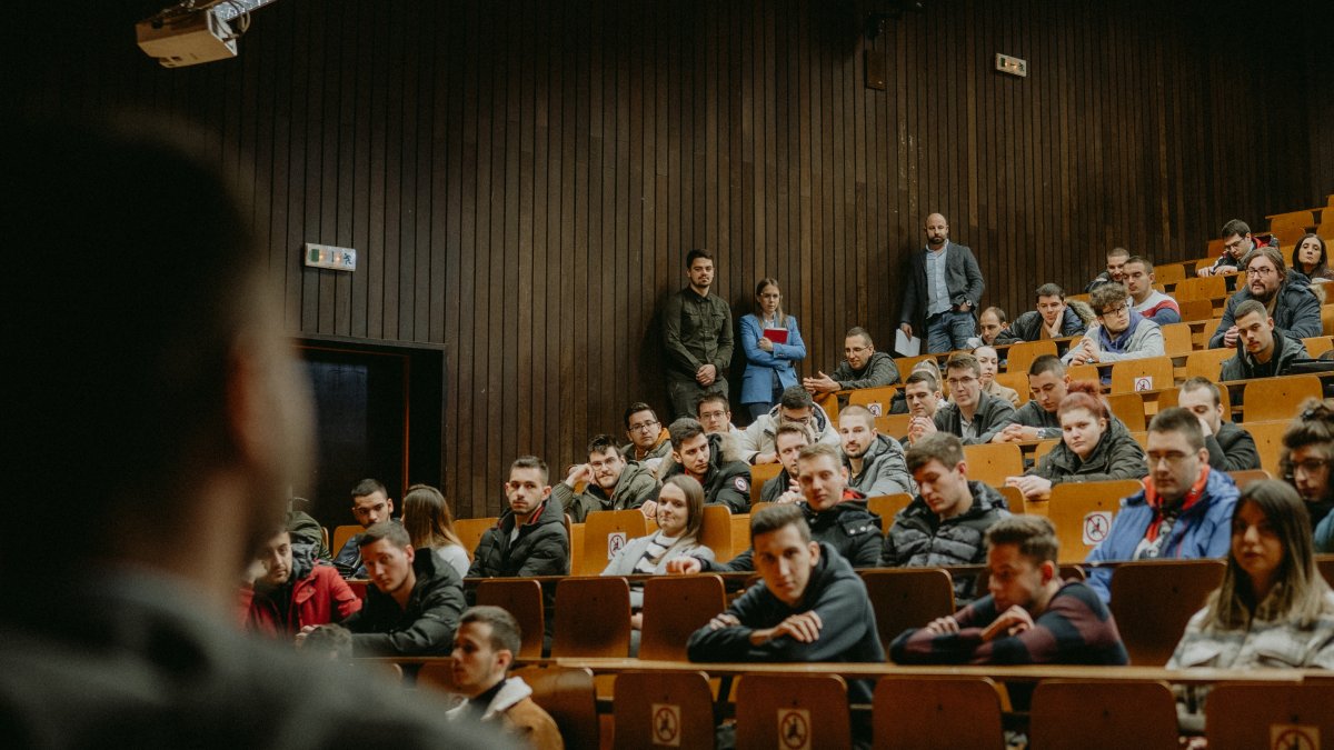 IneryDLT's tweet image. Last week, our team was honored to meet the Faculty of Technical Sciences students from Čačak, Serbia. 

We gave a little presentation about what Inery is, our goals and the 2023 roadmap... and, yes, we might have talked about Inery edu &amp;amp; certificates, too.  😉