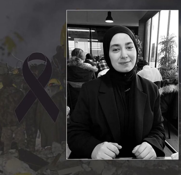 vitrzss's tweet photo. arkadaşımız zeynep yağmur’un adıyaman depreminde vefat ettiğini öğrendik başımız sağ olsun tüm sevenlerine baş sağlığı ve sabır diliyoruz https://t.co/aSPMlWEQSy