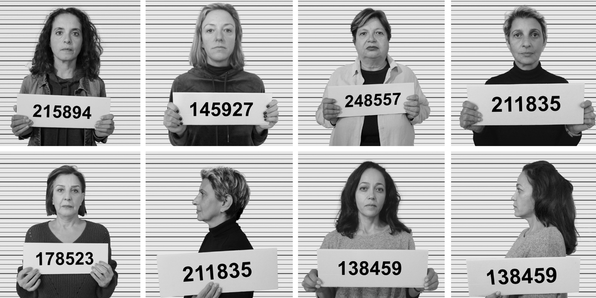 #Théâtre l Dans la bibliothèque de la prison, Barbara, Rosa, Marylou, Zélie et Lily cherchent pour quelques heures à oublier le quotidien. "Tous mes rêves partent de la gare d'Austerlitz" du 15 au 17/2.

ℹ️ Plus d'infos : espacemagh.be/projects/tous-…