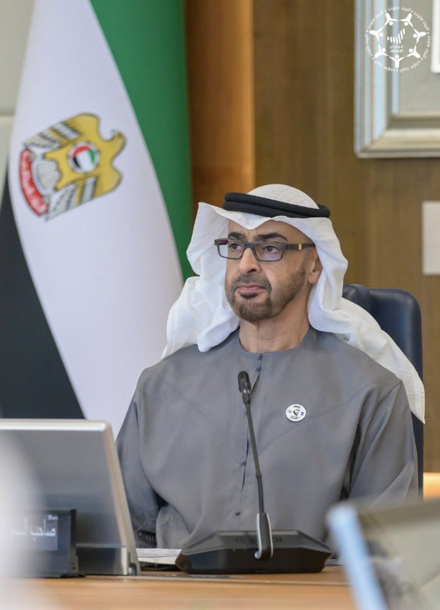 kama5beel's tweet image. جهود الإمارات حتى اللحظة 🇦🇪
100 مليون دولار من رئيس الدولة
50 مليون دولار من الشيخ محمد بن راشد
وصول 3 طائرات لتركيا محملة باللوازم الطبية
إرسال فرق بحث وإنقاذ في تركيا
تسيير 7 طائرات منها طائرتين إلى دمشق 
إرسال خيم وبطانيات إلى الشعب السوري 
إنشاء مستشفى ميداني لعلاج المصابين