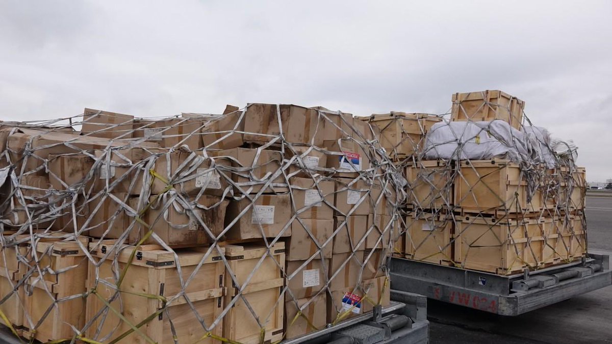 AIDAzerbaijan's tweet photo. 3 planes took search&amp;rescue teams with special dogs &amp; equipment to Türkiye yesterday. 2 aircrafts with 59 medical personnel, a mobile field hospital and supplies flew this morning to brotherly #Türkiye. 
More to come 🇹🇷🇦🇿. https://t.co/102FAJ5UBn