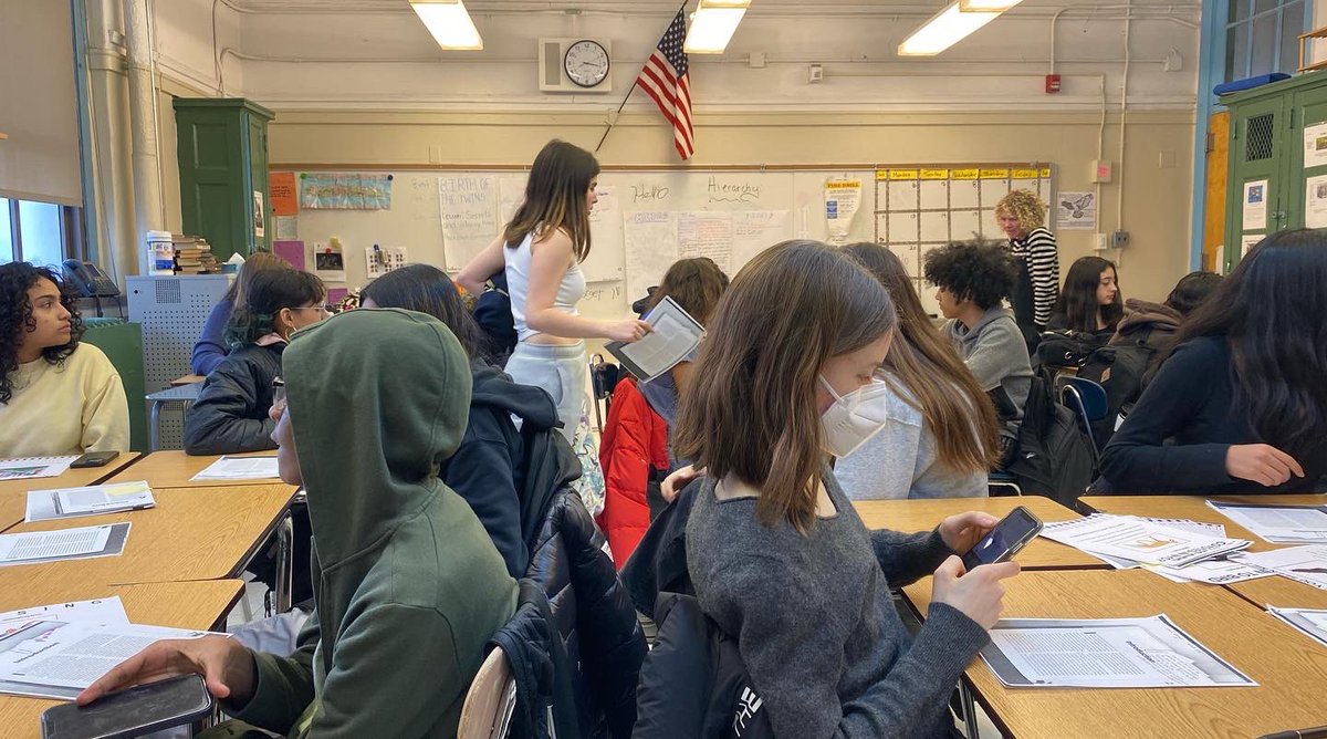 Major thanks to <a href="/nycischool/">NYC iSchool</a> for inviting me to speak with these young New Yorkers about their city and its surprising wildlife.