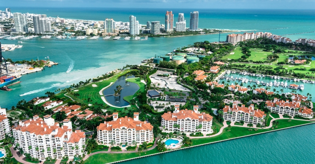 CyndiPariseau's tweet photo. This Is the Most Expensive Rental Zip Code in the U.S. https://t.co/ujvxt2PytO https://t.co/sccG7BVY1C