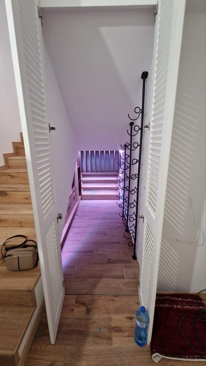 ampersandbg's tweet image. Като сме на тема винарни🍷, да ви споделя и колегата @16_mk1 какво е направил, защото той иначе няма да си каже. #protoform #burgas