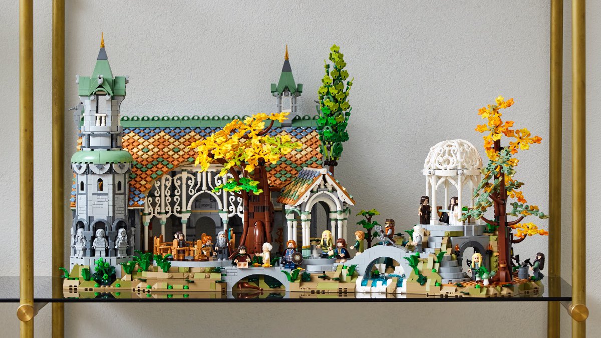nerdoftherings1's tweet photo. #LEGO has revealed their HUGE Rivendell set with over 6,000 pieces! It also includes 15 minifigures! https://t.co/Ki7TgOa6RB