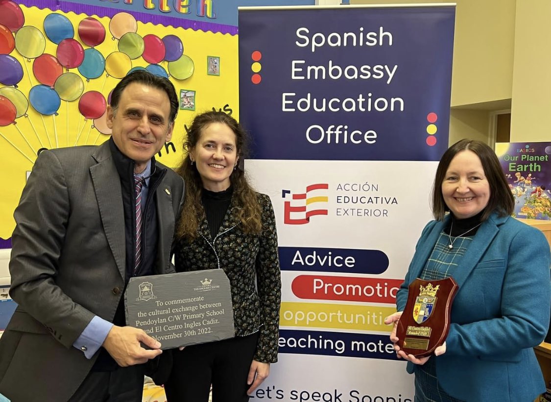 Vale Languages tweet media